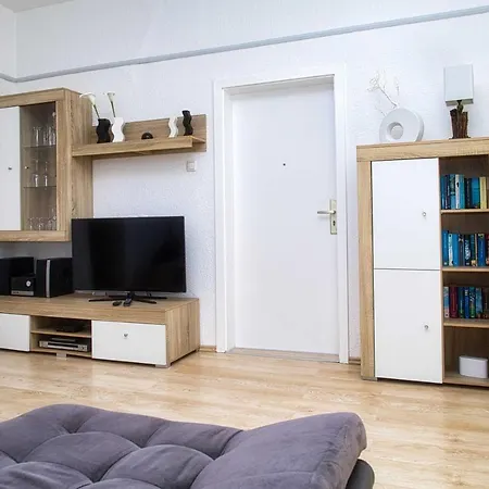 Der Kurzen Wege Objekt 40105 روستوك